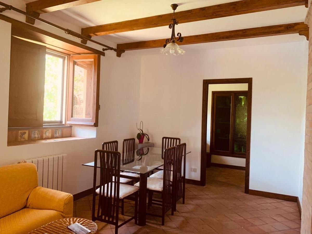 Villa Le Gemelle Dell'Alcantara Motta Camastra Exterior foto